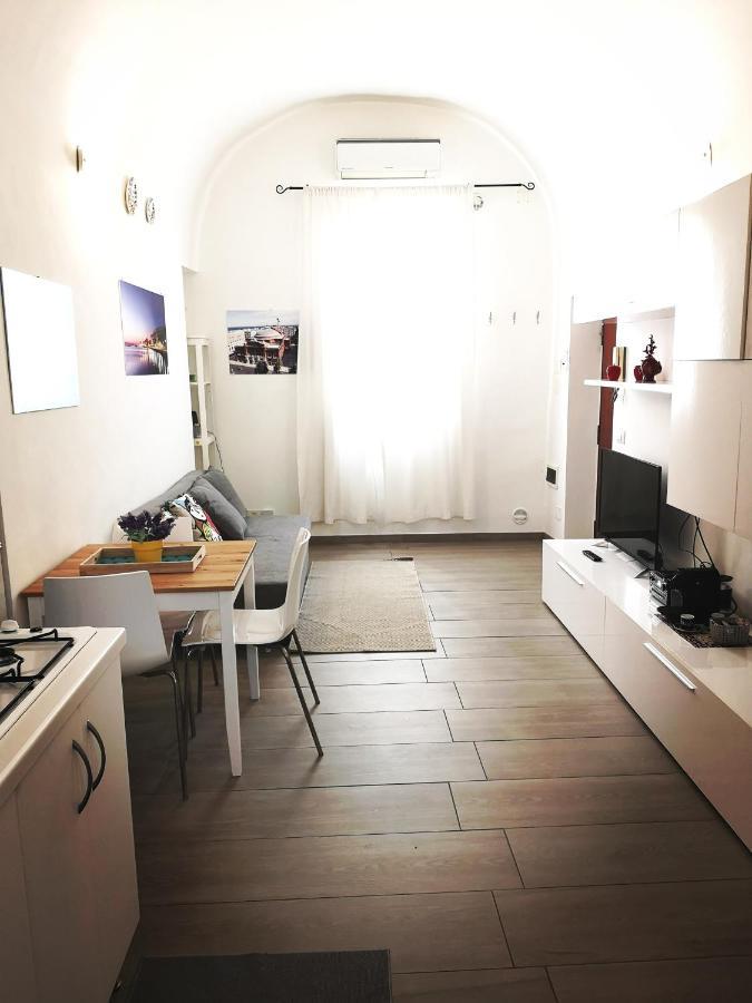 White House Appartement Bari Buitenkant foto